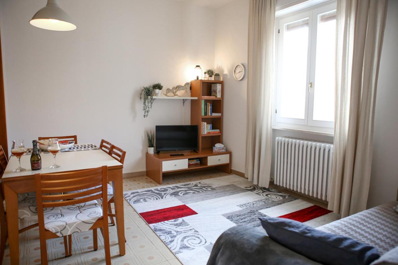 Appartamento Al Birrificio Valeggio sul Mincio Exteriör bild